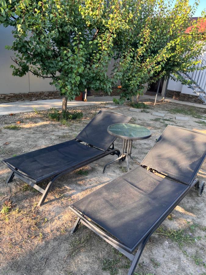 Къща За Гости Ненийски Lom Exterior foto