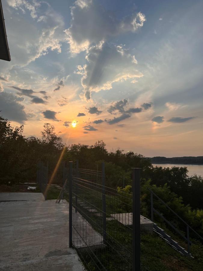 Къща За Гости Ненийски Lom Exterior foto